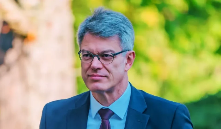 Fritz Güntzler CDU-Politiker bei Bundestagssitzung